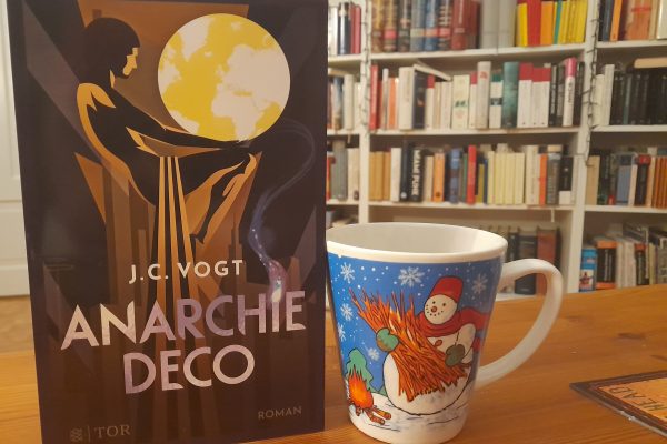 Berlin calling „Anarchie Déco“ Rezension